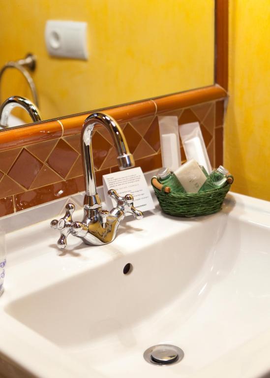 Suites Casa Cuesta Del Agua غرناطة الغرفة الصورة